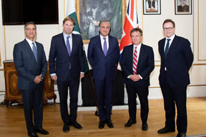 Chairs of House of Commons Foreign Affairs and Defence Committees call on Foreign Minister Shah Mahmood Qureshi